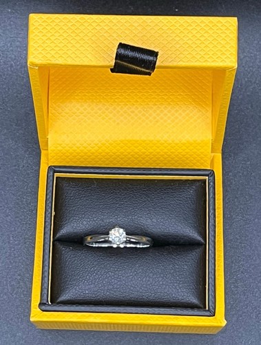 Platinum diamond engagement - diamond,