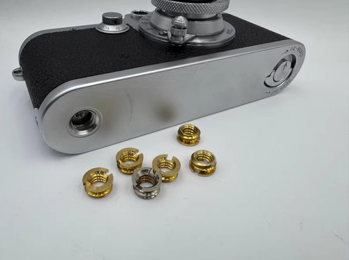 Brass tripod bottom - 1x,