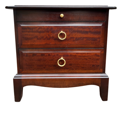 Stag minstrel mahogany - minstrel, bedside