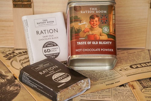 1940's-WW2-Reenactment-Hot