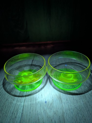 Uranium glass sundae - sundae, sherbet