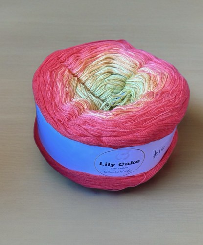 Lily yarn cake 4ply - 4ply, 200g