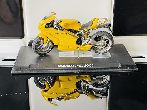 Ducati 749s 2003 scale - ducati,