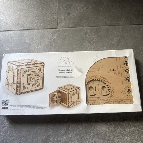 Ugears wooden mechanical - wooden,