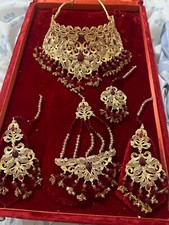 Gold plated 4 piece complete bridal jewellery set pakistani/Indian 