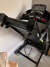 Reebok ZR8 Treadmill for home use - in excellent condition