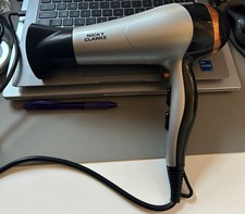 Hairdryer