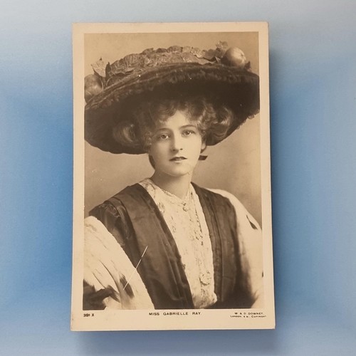 Edwardian actress postcard - edwardian,