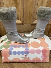 Silver Andanines Boots Girls Size UK 2 EU34 With Fur And Glitter Details