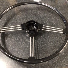 MG B GT AHH9284 EARLY SPOKE TYPE STEERING WHEEL SLIGHT SECOND SHOP SOILED MGC
