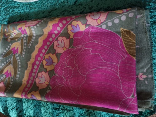 Powder floral large wrap - powder,, wrap/