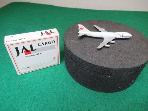 Schabak 600 jal cargo 747 - jal, b-747