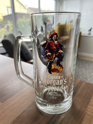 Captain morgan spiced rum - captain,