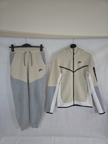 Nike tech fleece - nike, mens