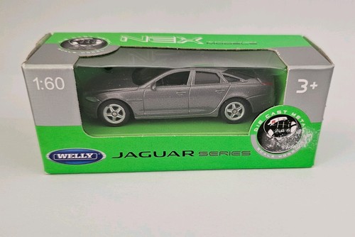 Welly jaguar diecast model - xj,