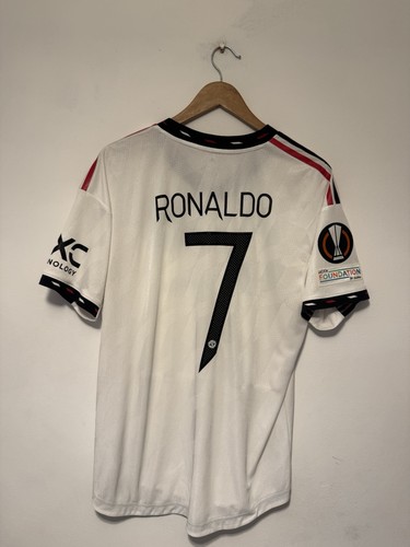 Authentic manchester united - authentic,