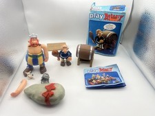 Play Asterix Geriatrix figure with box & obelix figure please read description. 