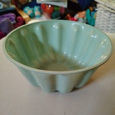 Vintage Kingston Mint colour Plastic Jelly Mould small size 14cms party 