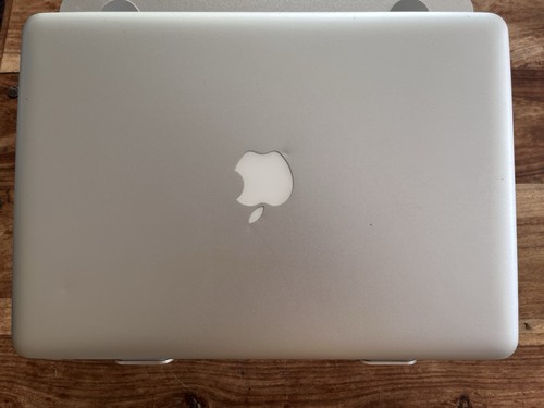 Apple macbook pro - apple,