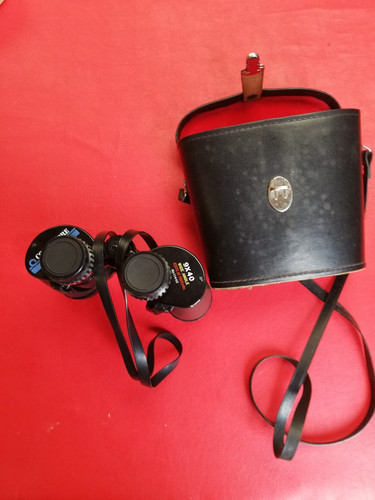 Commodore 9x40 binoculars - commodore,