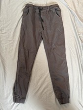 Authentic Snow-Berg Size 34