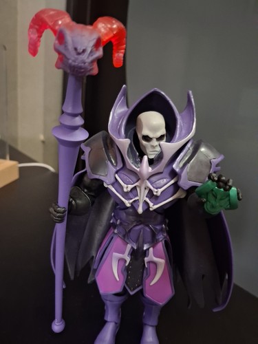 The faceless one masters of - one,