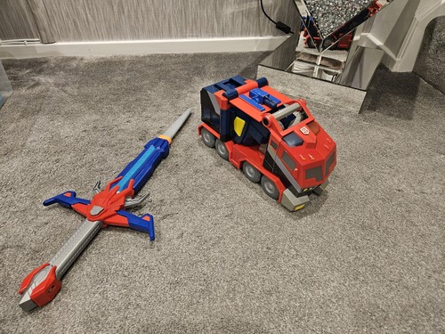 Optimus prime transformers - optimus,