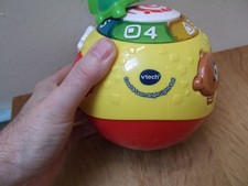 1 X VTECH, CRAWL & LEARN BRIGHT LIGHTS BALL TOY, INTERACTIVE COLOURS & BALLS.