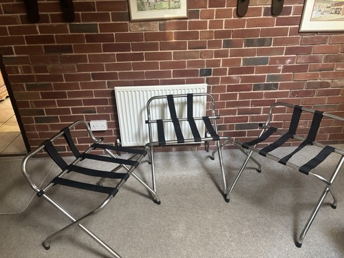 Ehc folding luggage stand - folding,