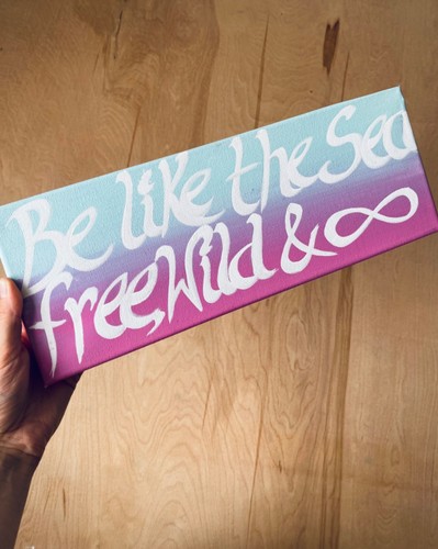 New quote canvas - , hut