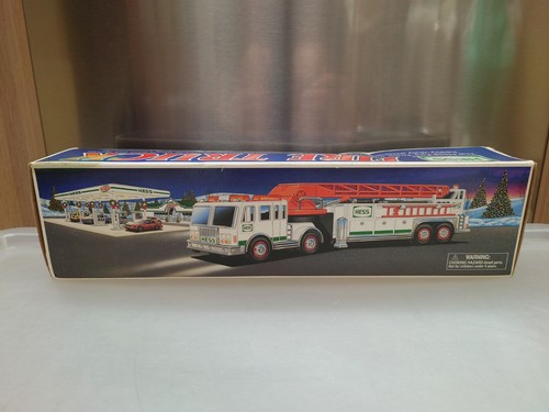 2000 hess fire truck - fire, w/