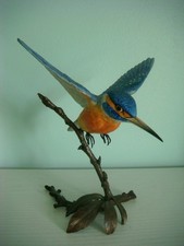 ALBANY WORCESTER FIGURINE-BIRD/ ON BRONZE-KINGFISHER-MADE IN ENGLAND