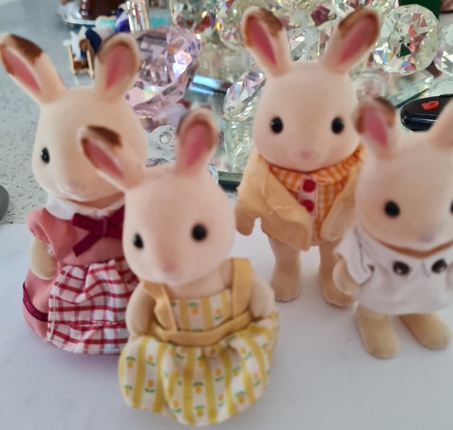 Sylvanian rabbit family - rabbit,