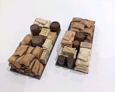 O Gauge Sack And Crate Mixed Uncovered's X 2 Open Wagon Loads