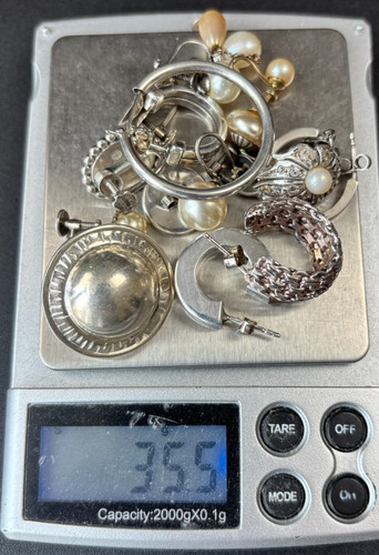 Grams scrap silver - 35,