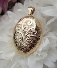 Solid 9ct Yellow Gold Locket