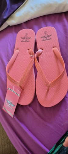 Bnwt ladies board - bnwt,