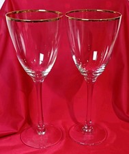 2x Large Wine Glasses With