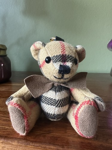 Burberry bear keyring - burberry,
