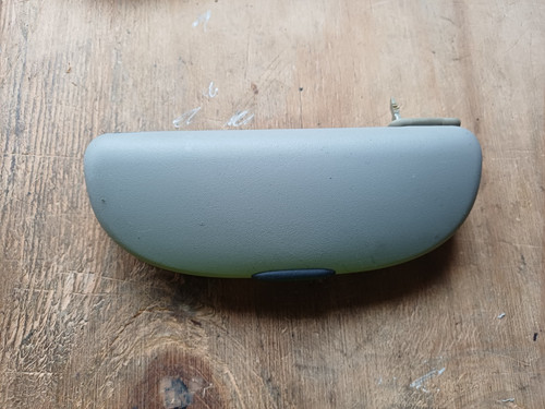 Vauxhall meriva sun glasses - vauxhall,