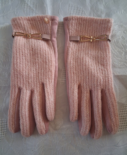 Women pink faux suede - women’s,