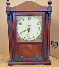 Philco Model 551 Clock Radio.