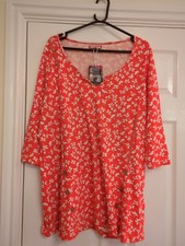 Joe Brown Size 22 Red Floral