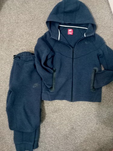 Navy nike tech fleece - tech,