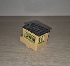 HORNBY Lineside Hut for Car