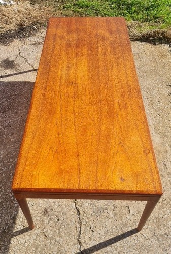 Large mid century coffee - coffee, table