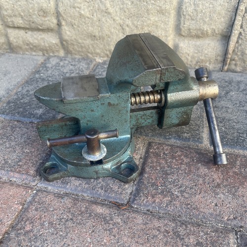 Vintage vice with swivel - 3”,