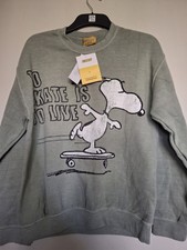 Skateboarding Snoopy Classic