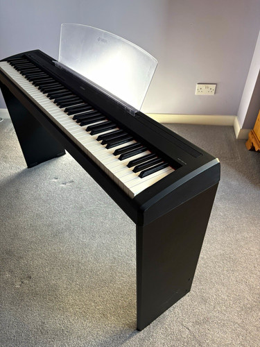 Yamaha digital home piano - p-85,