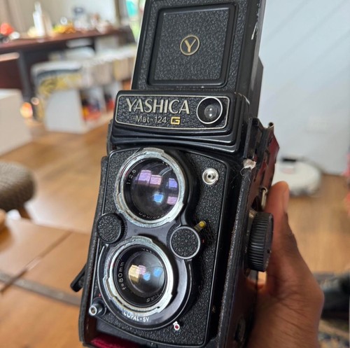 Yashica mat 124 - /, yashinon